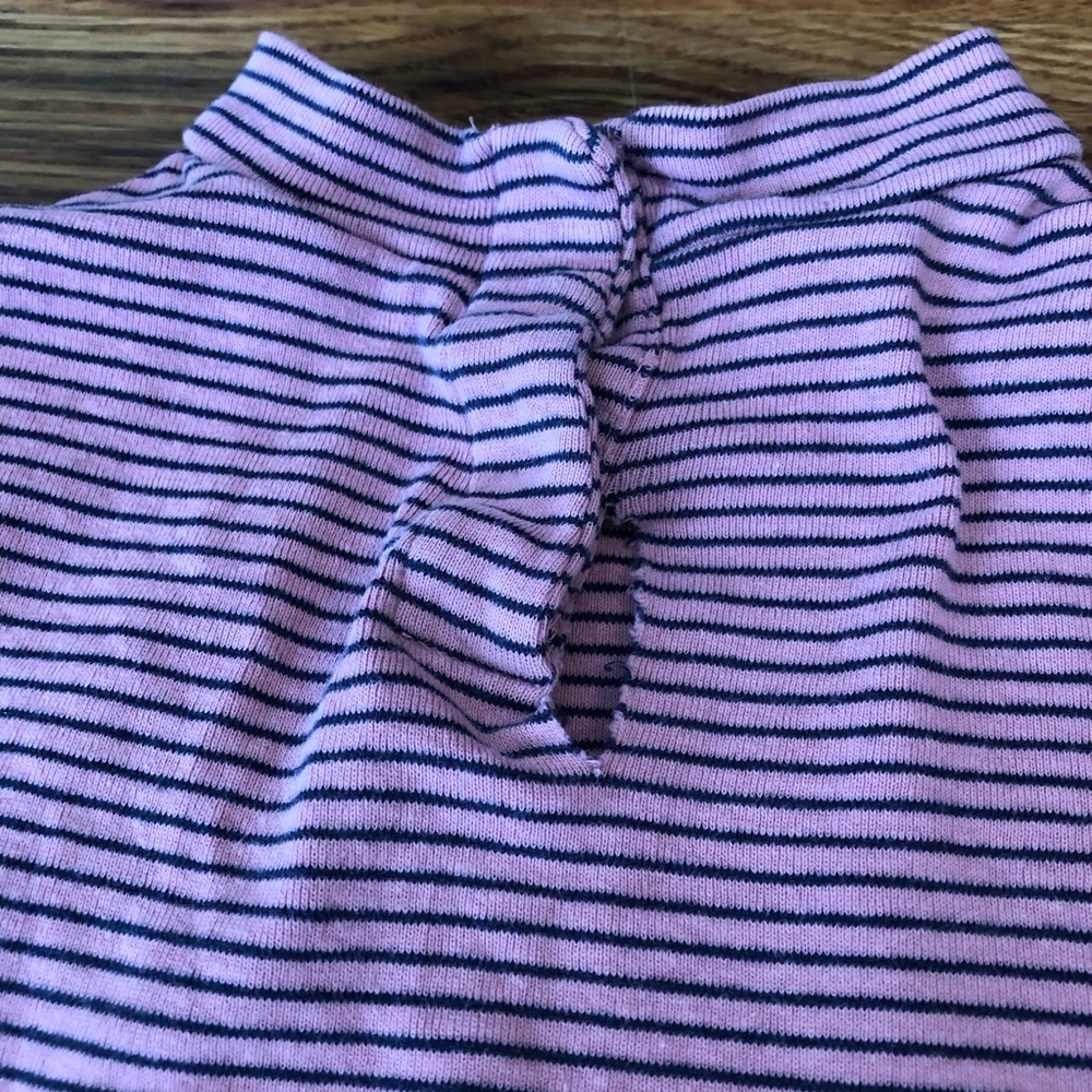 Long sleeve t-shirt. - Picture 4 of 4